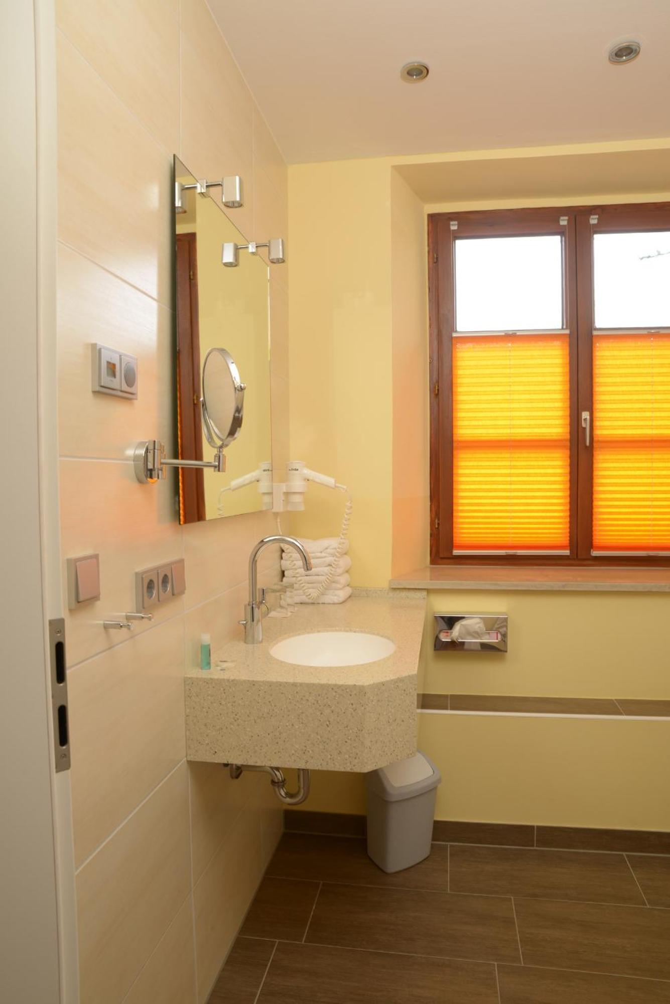 Landgasthof Haueis Marktleugast Номер фото